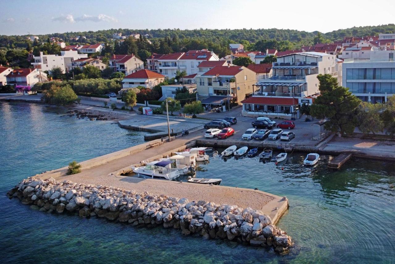 Hotel Delfin Zadar Exterior photo