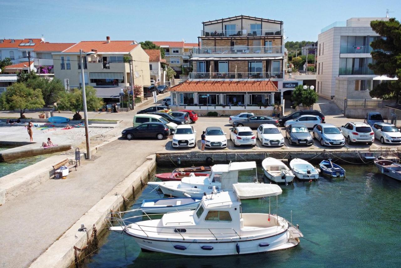 Hotel Delfin Zadar Exterior photo