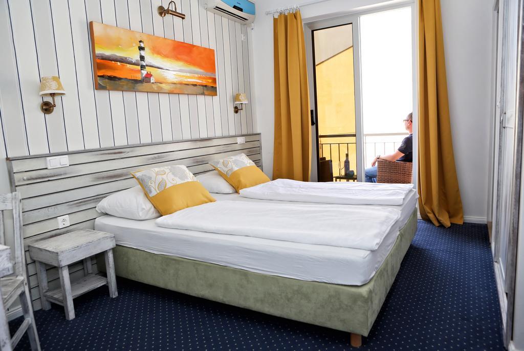 Hotel Delfin Zadar Exterior photo