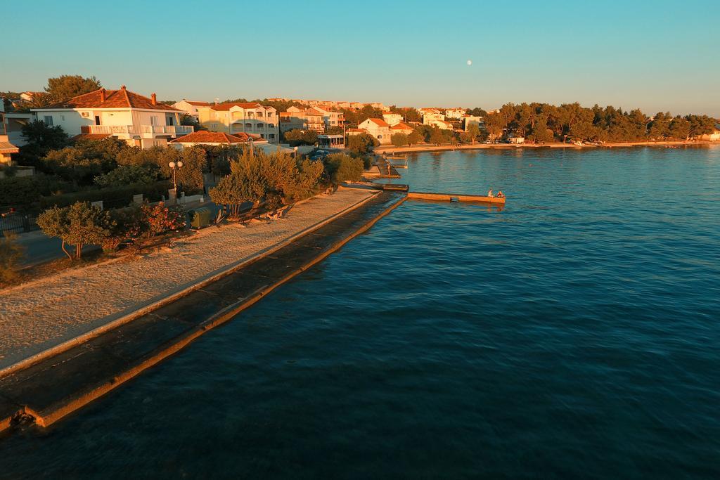 Hotel Delfin Zadar Exterior photo