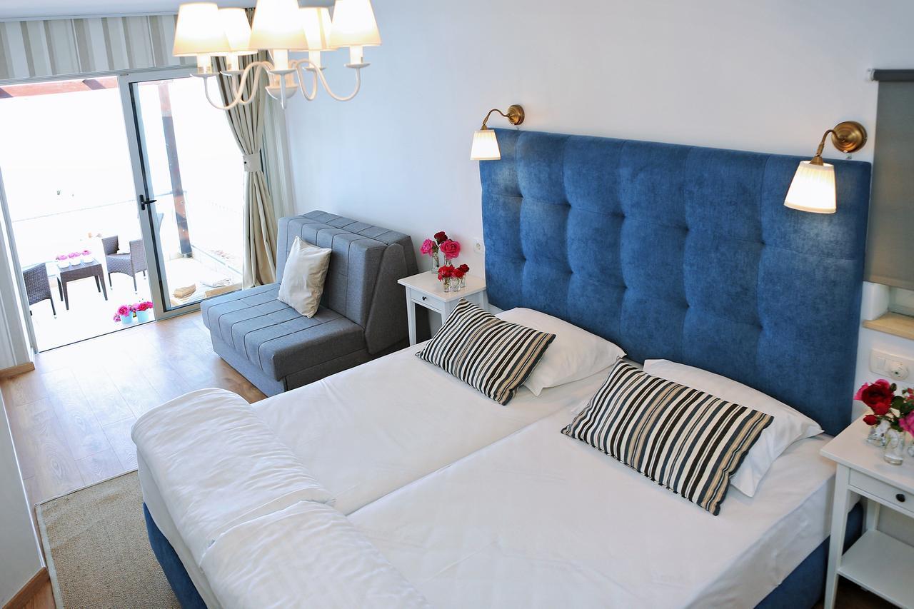 Hotel Delfin Zadar Exterior photo